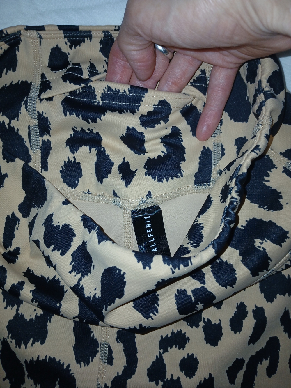 Allfenix Leopard Print Leggings - Tan & Black - Picture 3 of 8